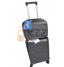 Чемодан T.Partner 20 черный с бьюти кейсом