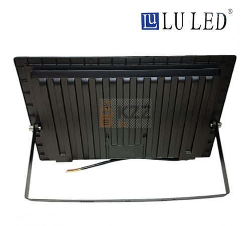 Светодиодный уличный прожектор LU LED 200W 6500K (холодный белый) IP66